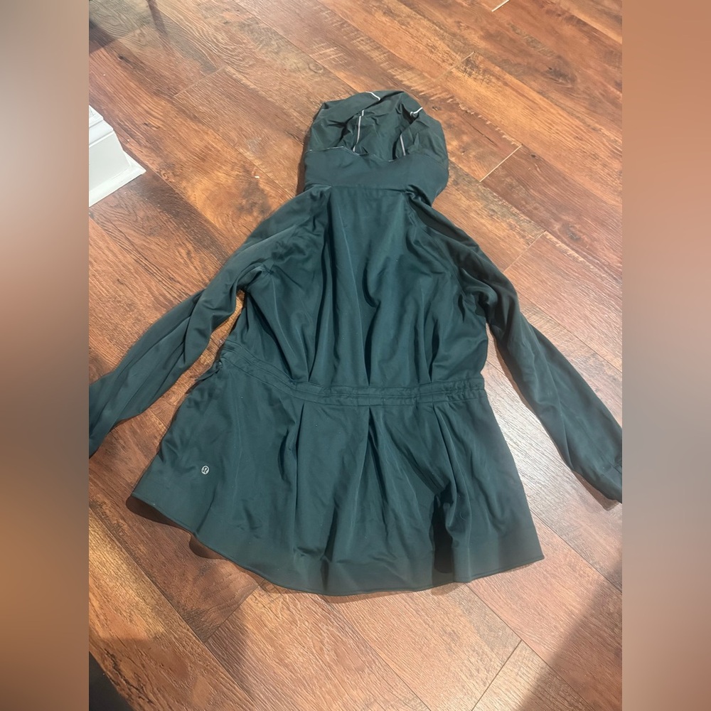 Lululemon light jacket